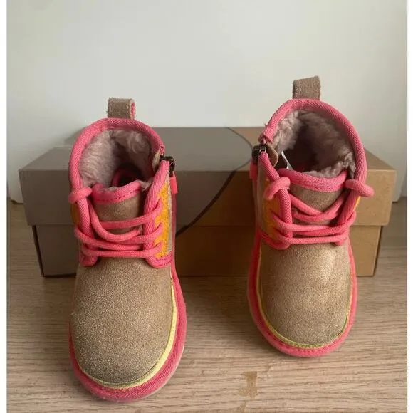 Ugg Neumel II Chukka Boots Toddler - SZ 8 C